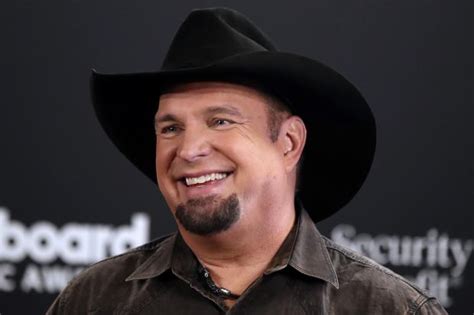 Garth Brooks tour 2022: How can I buy tickets? | The US Sun