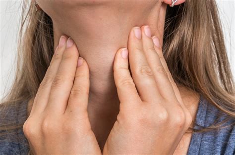 Multinodular goiter: Overview, causes, and treatment