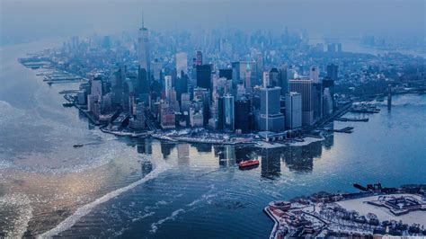 New York City Aerial View 4K wallpaper