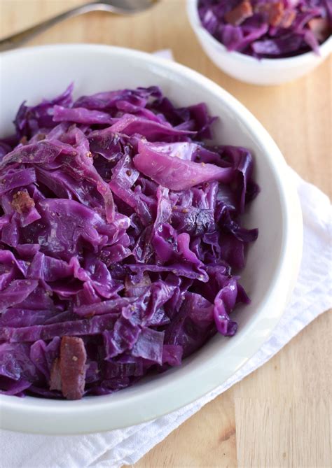 Braised red cabbage with bacon - Friday is Cake Night