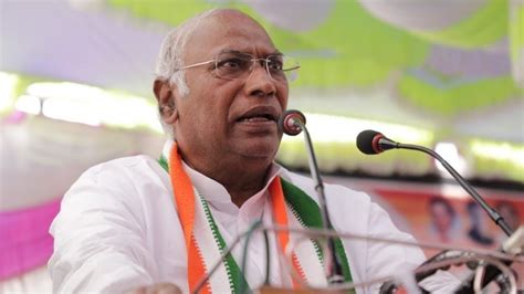 Mallikarjun Kharge | Opp will keep raising people’s issues including Pegasus: Cong - Telegraph India