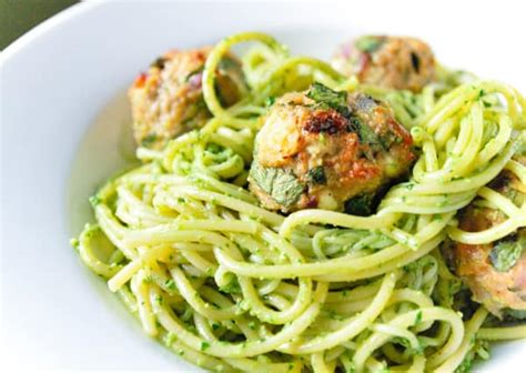 Spaghetti and Turkey Meatballs with Spinach Pesto