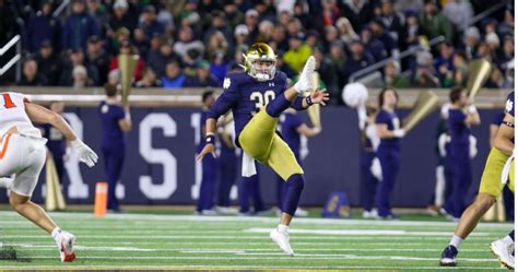 How the memory of his late brother pushes Notre Dame punter Jon Sot