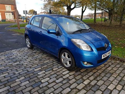 TOYOTA YARIS 1.33 VVT-i TR 5dr [6] (blue) 2010 | in Ashington ...