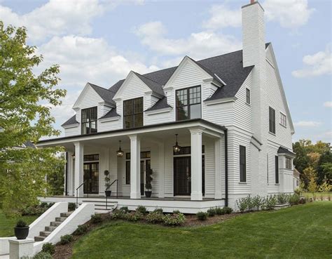 The Best White Paint Colors for Exteriors - Plank and Pillow