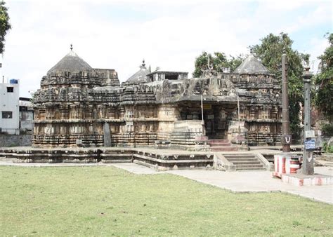 Bhadravati Lakshmi Narasimha Temple - Info Location Photos