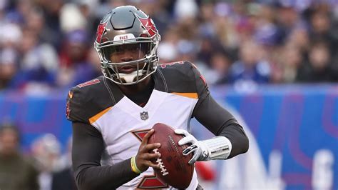 Jameis Winston returns in Bucs loss to Giants