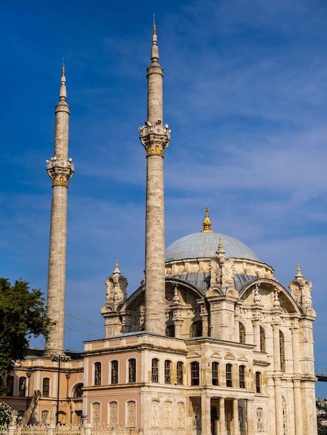 Premium Photo | Ortakoy mosque in istanbul