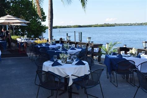 10 most scenic waterfront restaurants in Sarasota