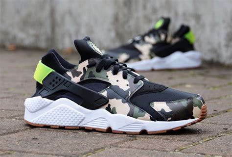 Atmos Nike Air Huarache Custom - Sneaker Bar Detroit