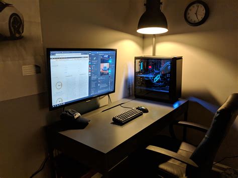 Minimalist Gaming Setup : r/gamingpc