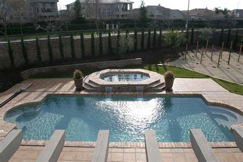 Fiberglass Pool Customization Options - Latham Pool