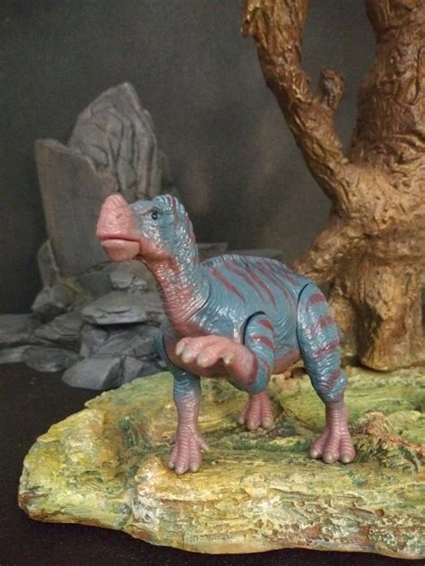 Disney's Dinosaur 2000 Mattel Ferocious Kron Iguanodon Electronic needs battery | #1972103462