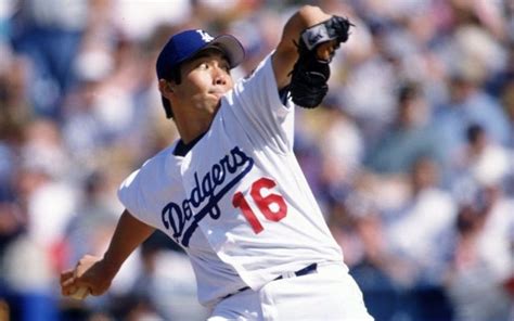 Happy 20th Anniversary: Dodgers officially sign Hideo Nomo - CBSSports.com