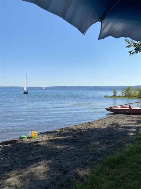 Lake Bracciano: how to visit one of the prettiest lakes near Rome ...