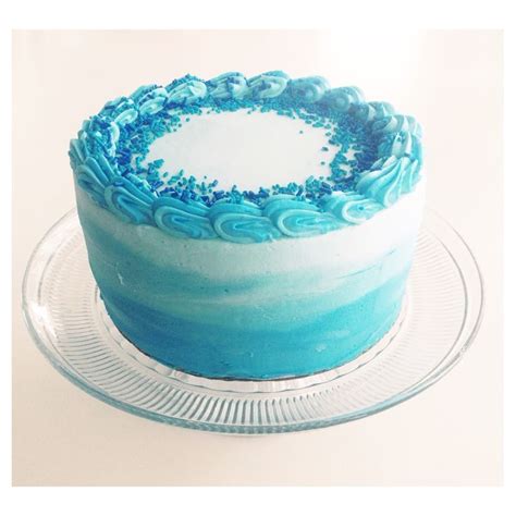 Baby Cakes: BLUE OMBRE CAKE | Ocean birthday cakes, Simple birthday cake, Cake decorating frosting