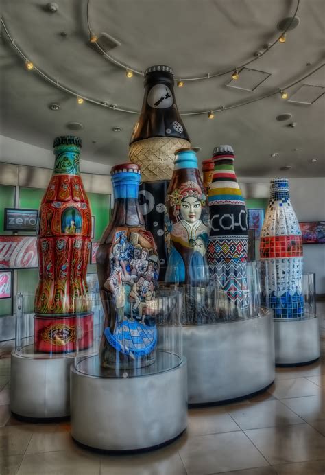 Coca Cola Museum | HDR creme