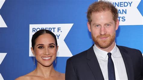 Prince Harry, Meghan Markle Caught in 2-Hour, 'Near Catastrophic Car ...