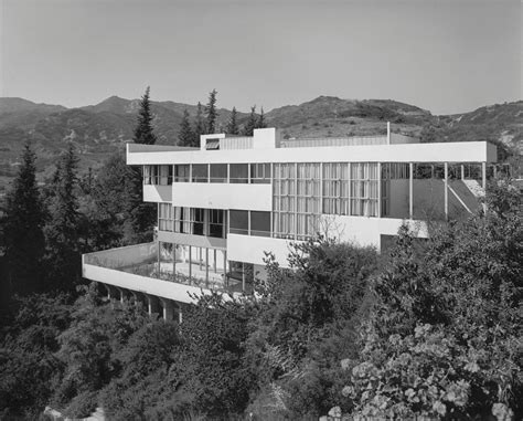 Richard Neutra's Lovell Health House, for sale | The Strength of Architecture | From 1998