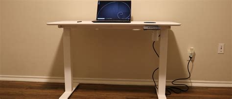 Vari Essential Electric Standing Desk review | TechRadar
