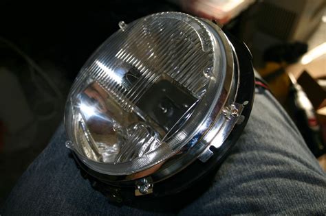 Installing the Headlights | www.coolhacks.com