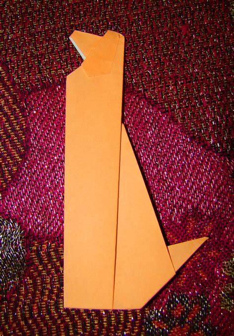 Origami Maniacs: Origami Dog Bookmark