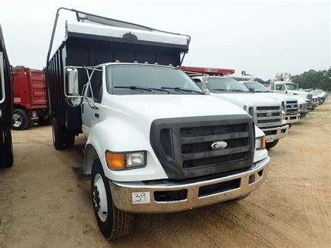 2009 FORD F750 Dump Truck - J.M. Wood Auction Company, Inc.