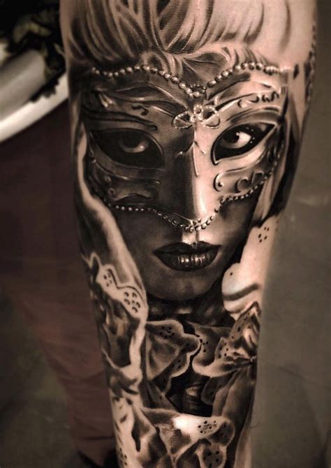 30 of the Most Beautiful and Mysterious Venetian Mask Tattoos and Their Meaning - KickAss Things ...