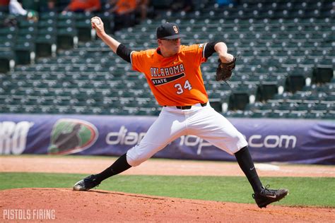 Oklahoma State Baseball Tops UT-Rio Grande Valley 10-3 in Season Opener