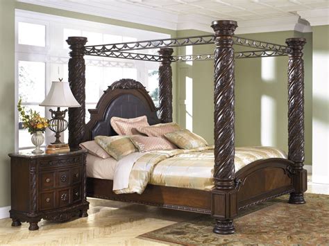 North Shore King Poster Bed with Canopy from Ashley | Coleman Furniture