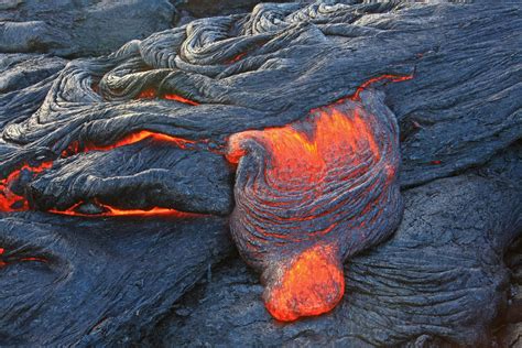 active pahoehoe lava flow, January 28, 2011, Kalapana area… | Flickr