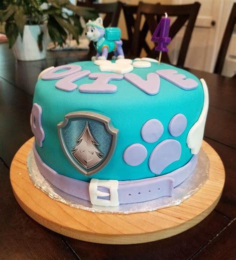 Pin by Marjorie Ouellet on Gâteaux | Paw patrol cake, Cake, Birthday parties