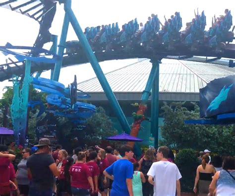 Mako at SeaWorld Orlando Hypercoaster - ThemeParkHipster