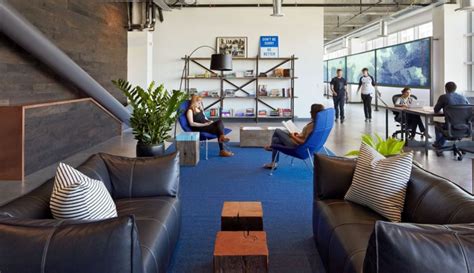 How To Design A Cool Startup Office - Décor Aid