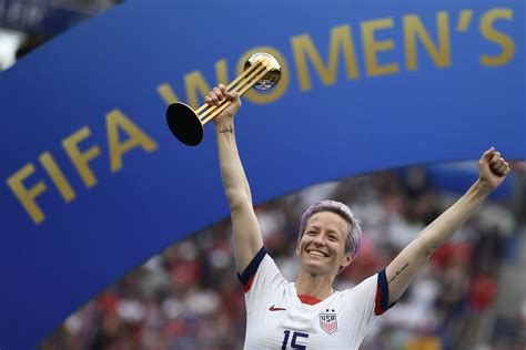 Who Is Megan Rapinoe? Fun Facts About the USWNT Star | POPSUGAR Fitness