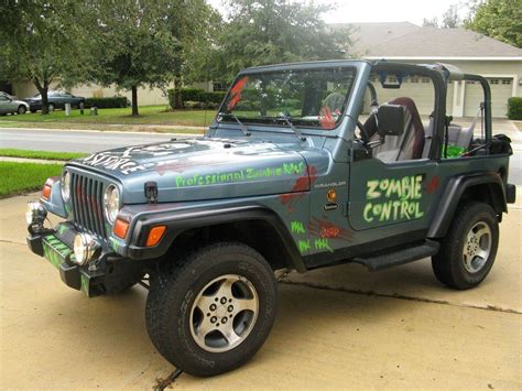 imgur.com | Jeep trunk or treats, Jeep, Jeep wrangler sahara