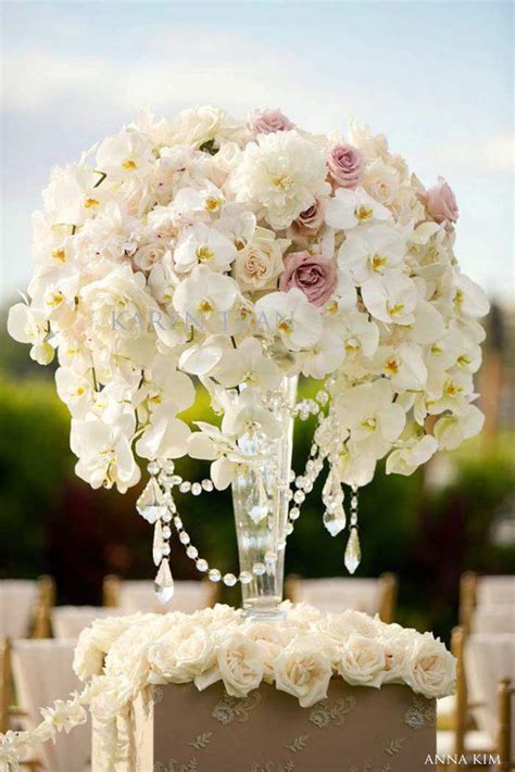 Wedding Ceremony Flowers - Belle The Magazine