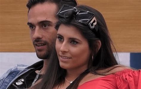 O amor esteve no ar no 'Big Brother'. Ricardo pediu Joana em casamento ...