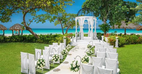 Best resorts in Jamaica for wedding packages