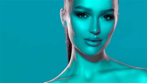 What Does Your Turquoise Aura Mean? (2022) • Colors Explained