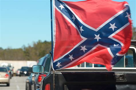 The Confederate Flag: A Controversial Piece of American History | Teen Vogue