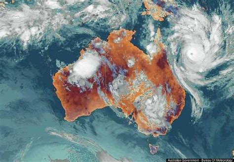 Yasi, Katrina-Sized Australia Cyclone, To Make Landfall Thursday ...