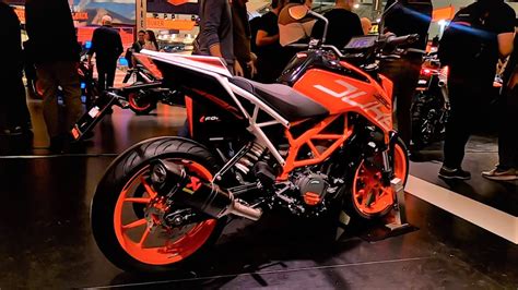 Powerful KTM 390 DUKE 2020 - YouTube