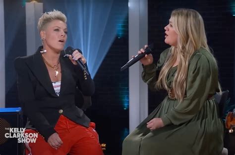 P!NK & Kelly Clarkson Soundwaves Art Raised $60,000 for a Good Cause