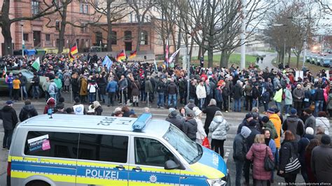 Germany: Far-right group protests refugee housing plan – DW – 12/09/2023