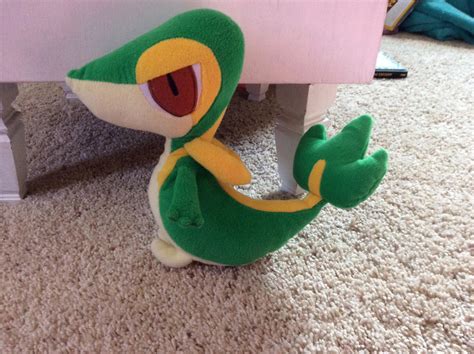 SNIVY PLUSHIE :D by Katiecat26 on DeviantArt