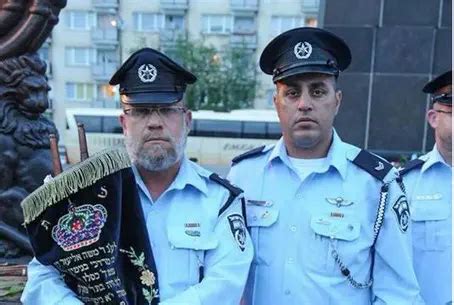 Police Officers to Mark Yom Hashoah in Europe - Inside Israel - Israel ...