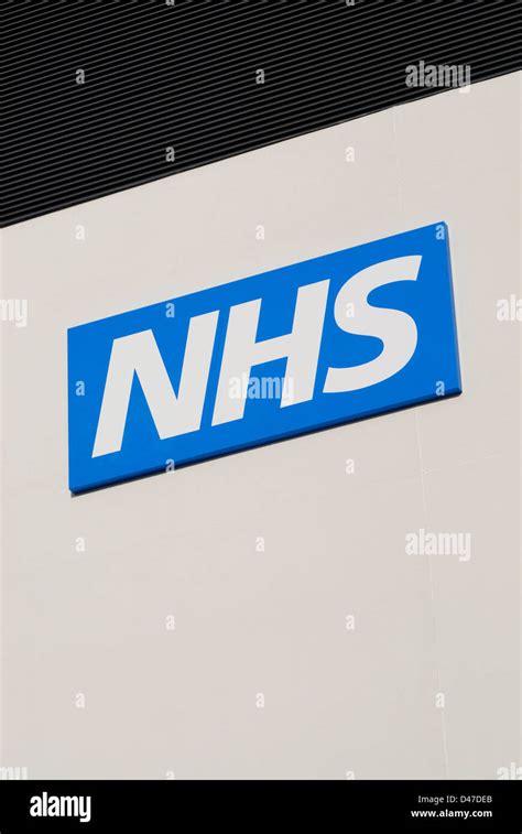 Nhs logo hi-res stock photography and images - Alamy