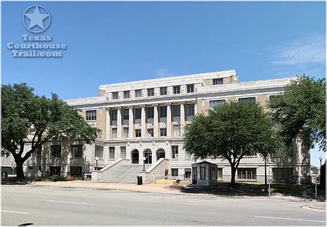 Hunt County Courthouse - Greenville, Texas - Photograph Page 2