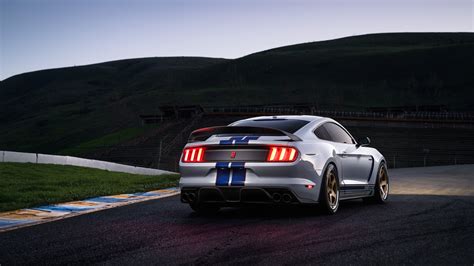 Ford Shelby Mustang Desktop Wallpaper